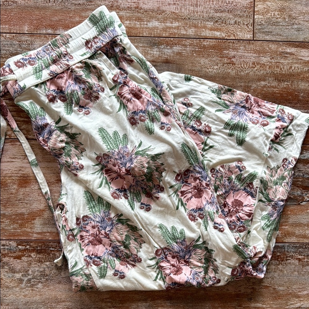 Kate Quinn Pink and Green Floral Wide Leg Cropped Lounge Pants
